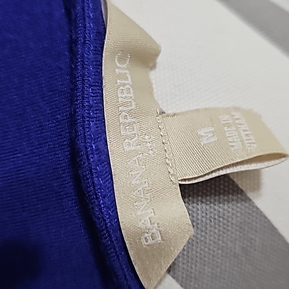 Banana Republic Cotton Tee - Picture 4 of 4